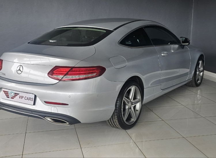 Mercedes-Benz C-Class C200 Coupe Auto