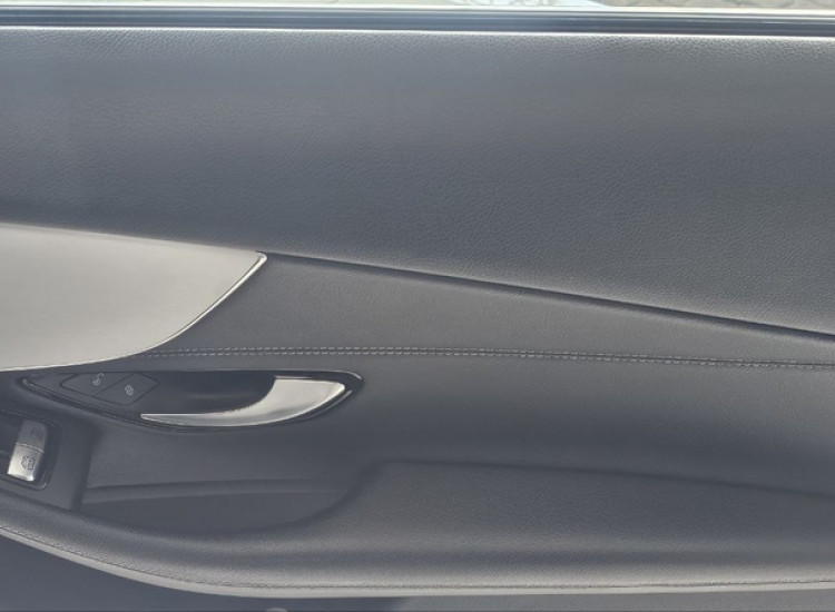 Mercedes-Benz C-Class C200 Coupe Auto