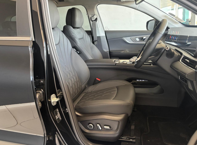 Chery Tiggo 8 Pro 1.6TGDI 290T LS