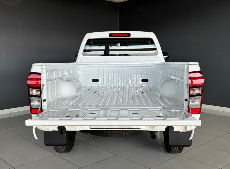 Isuzu D-Max Gen 6 250C Single Cab Fleetside
