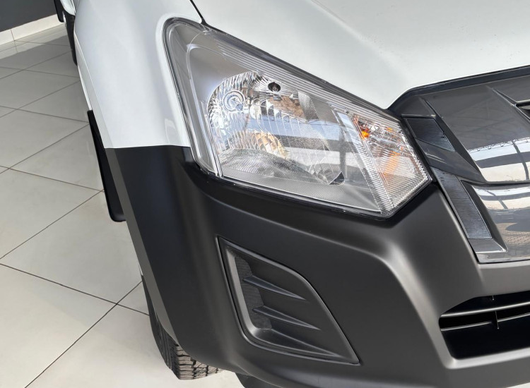 Isuzu D-Max Gen 6 250C Single Cab Fleetside