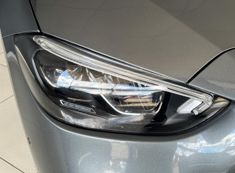 Mercedes-Benz C-Class C200 AMG Line