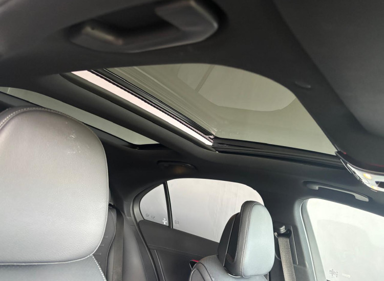 Mercedes-Benz C-Class C200 AMG Line