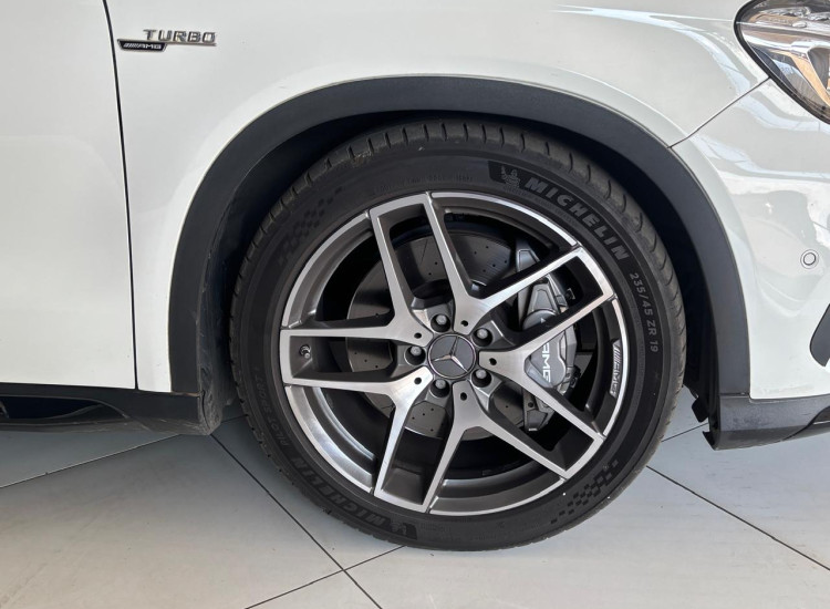 Mercedes-Benz GLA45 AMG 4Matic