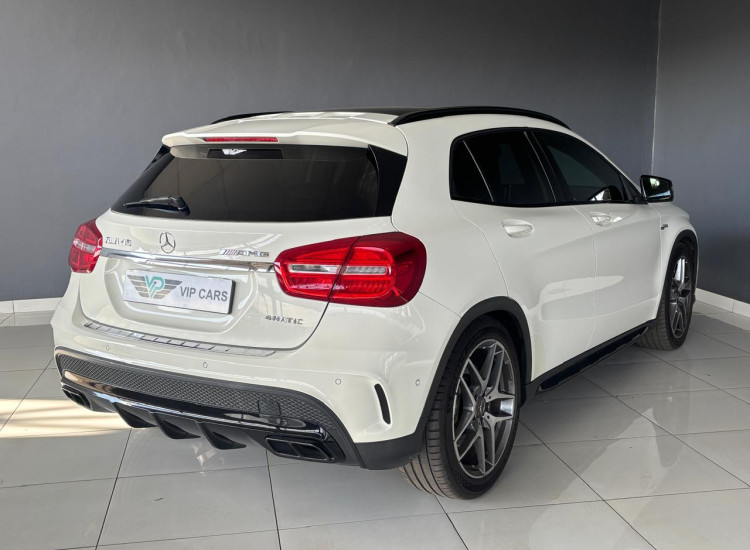 Mercedes-Benz GLA45 AMG 4Matic