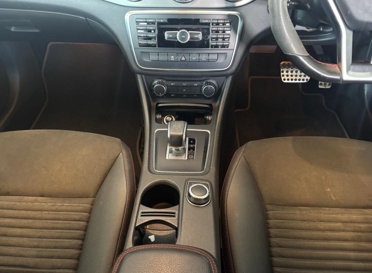 Mercedes-Benz GLA45 AMG 4Matic