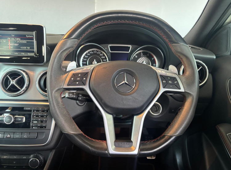 Mercedes-Benz GLA45 AMG 4Matic
