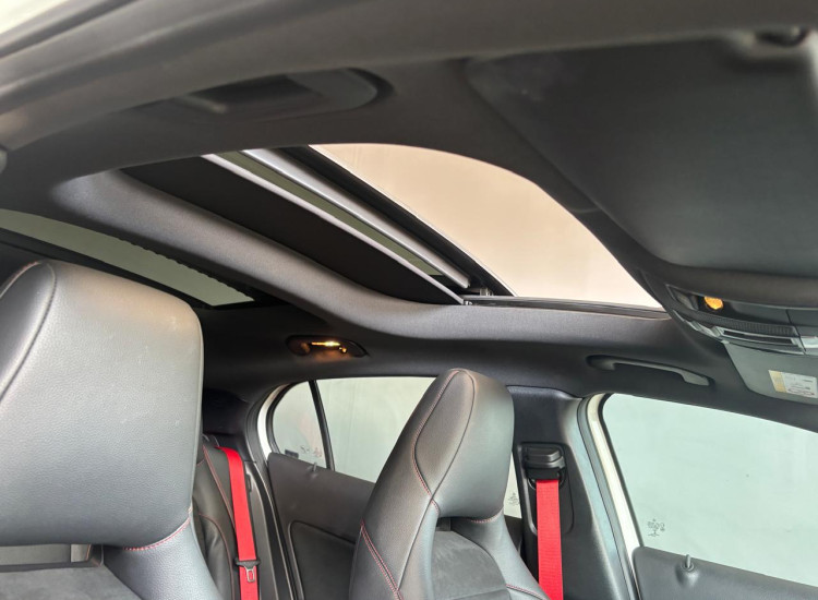 Mercedes-Benz GLA45 AMG 4Matic