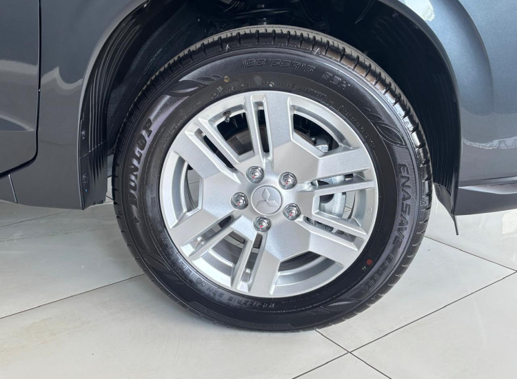 Mitsubishi Xpander 1.5 Manual
