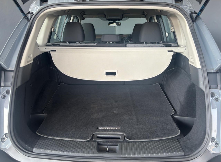 Nissan X-Trail 2.5 Visia