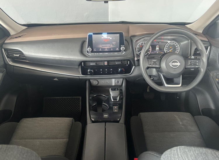 Nissan X-Trail 2.5 Visia