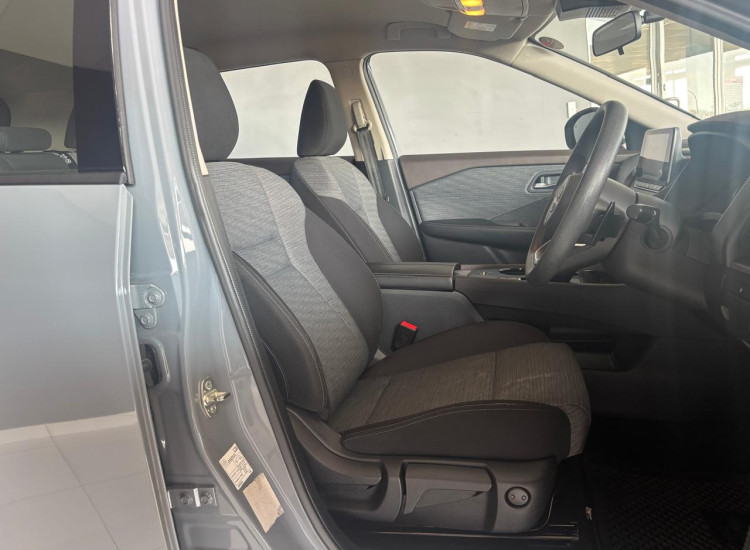 Nissan X-Trail 2.5 Visia