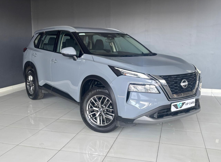 Nissan X-Trail 2.5 Visia