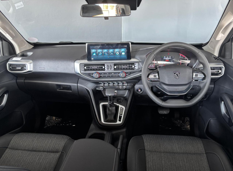 Peugeot Landtrek 1.9TD Double Cab Allure