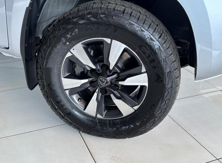Peugeot Landtrek 1.9TD Double Cab Allure