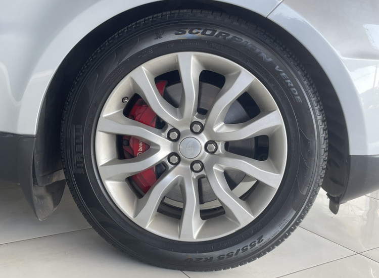 Land Rover Range Rover Sport HSE Dynamic SDV8