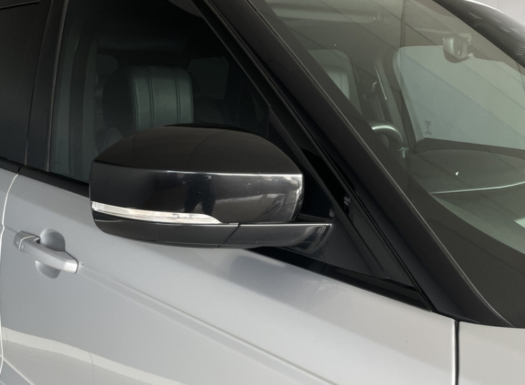 Land Rover Range Rover Sport HSE Dynamic SDV8