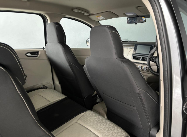 Renault Triber 1.0 Techno