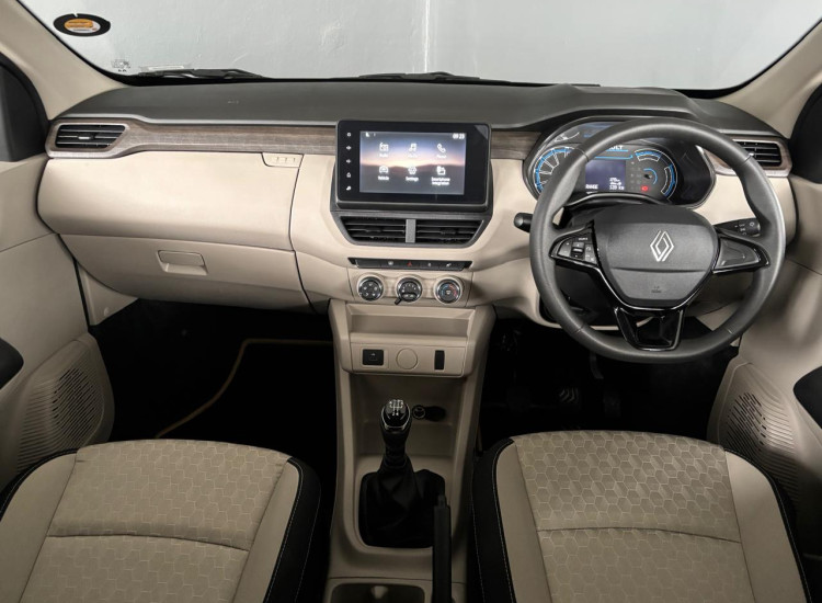 Renault Triber 1.0 Techno
