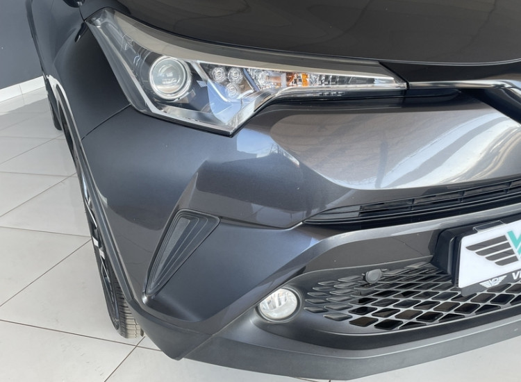 Toyota C-HR 1.2T Plus Auto
