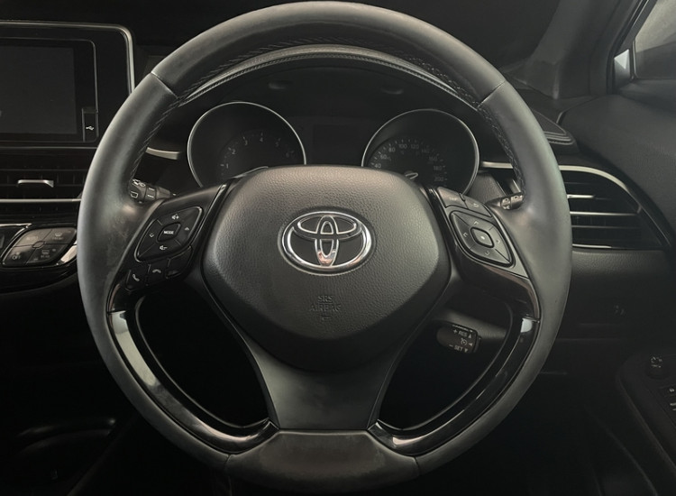 Toyota C-HR 1.2T Plus Auto