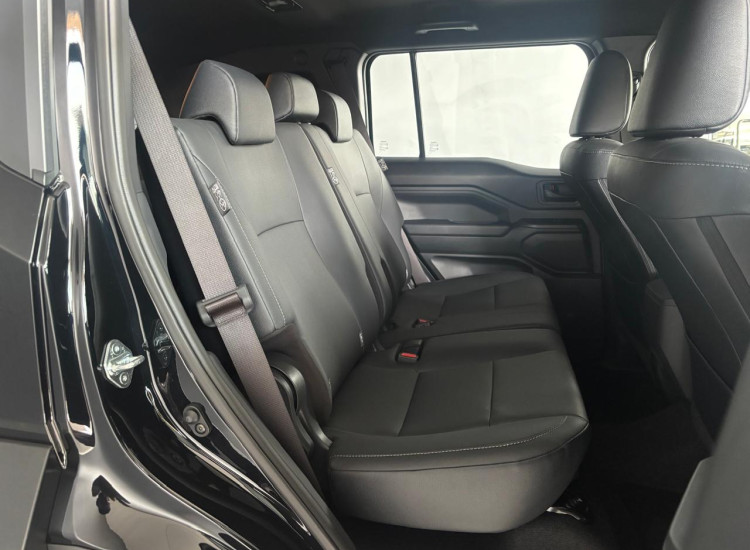 Toyota Land Cruiser FJ 2.7 4x4 VX