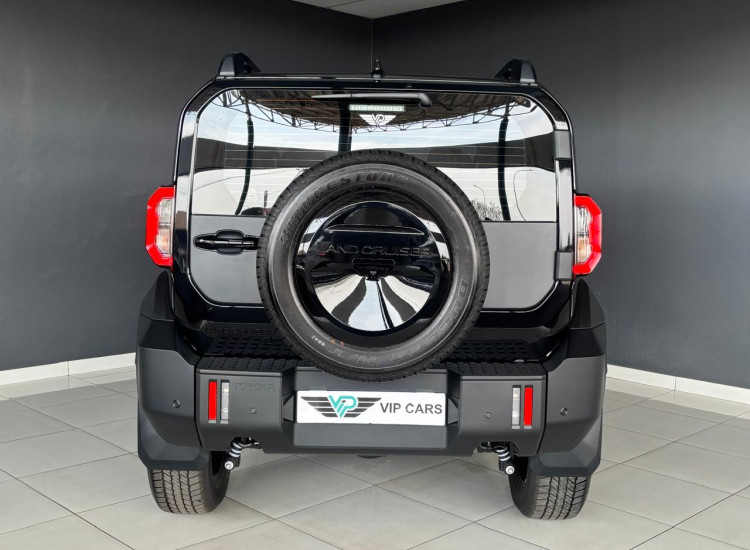 Toyota Land Cruiser FJ 2.7 4x4 VX