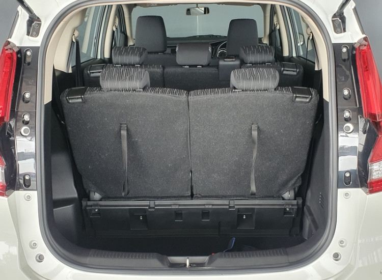  Toyota Rumion 1.5 S
