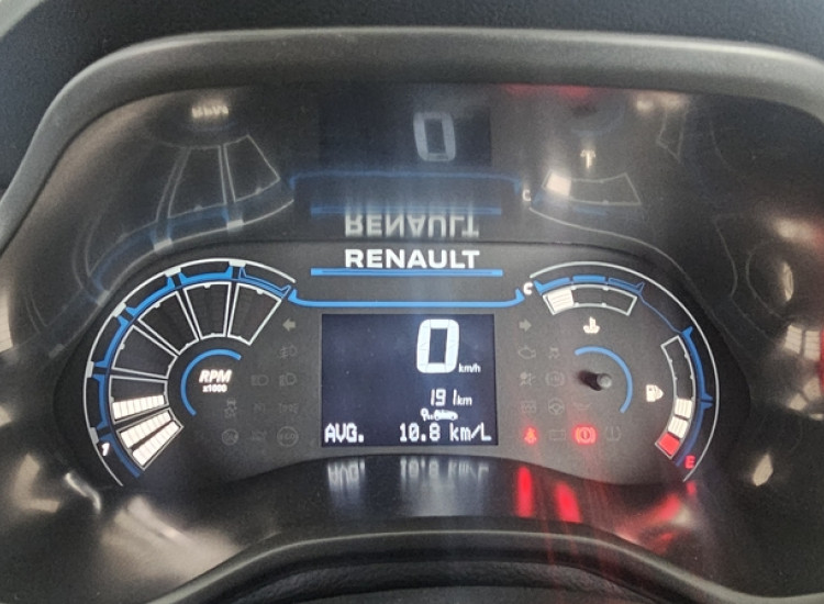Renault Triber 1.0 Techno