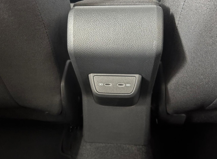 Volkswagen Polo Hatch 1.0TSI Life Auto