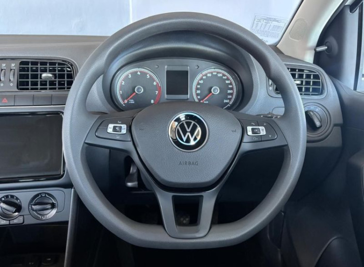 Volkswagen Polo Vivo Hatch 1.4 Life